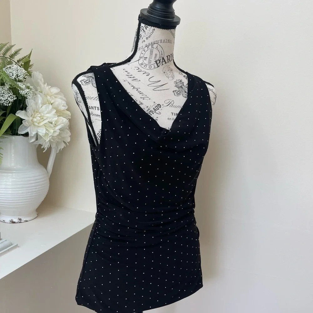 White‎ House Black Market Black Top With Sparkles - Picture 3 of 14